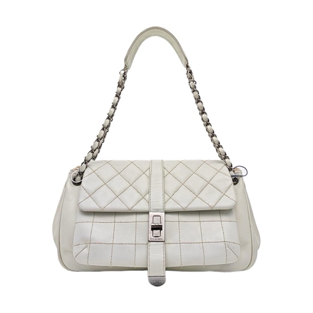 Chanel 2.55